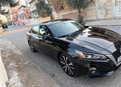 نيسان ألتيما